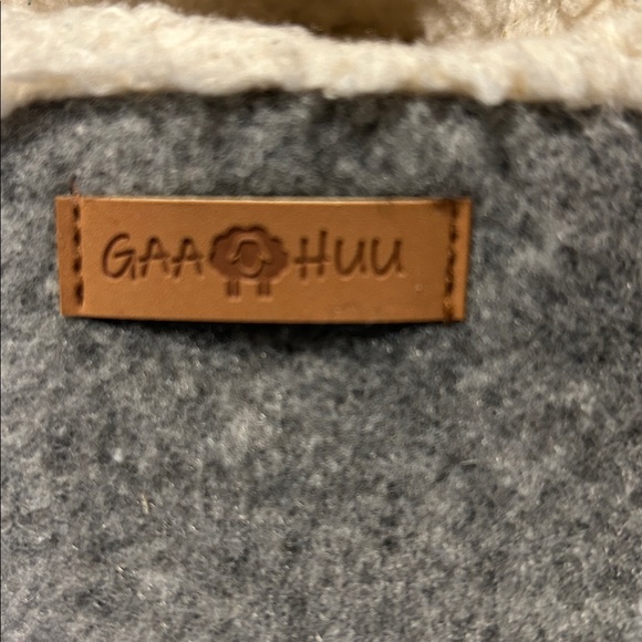 GAA HUU WOOL LOOK Polyester Lined Slippers Size 7/8 Rubber Soles - Picture 2 of 15